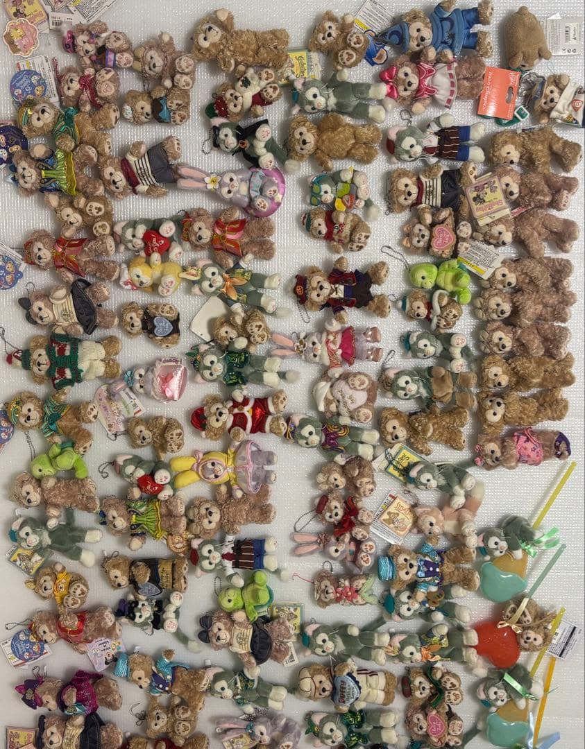 最終値下ダッフィーシェリーメイぬいばぬいぐるみバッヂストラップ109点セット