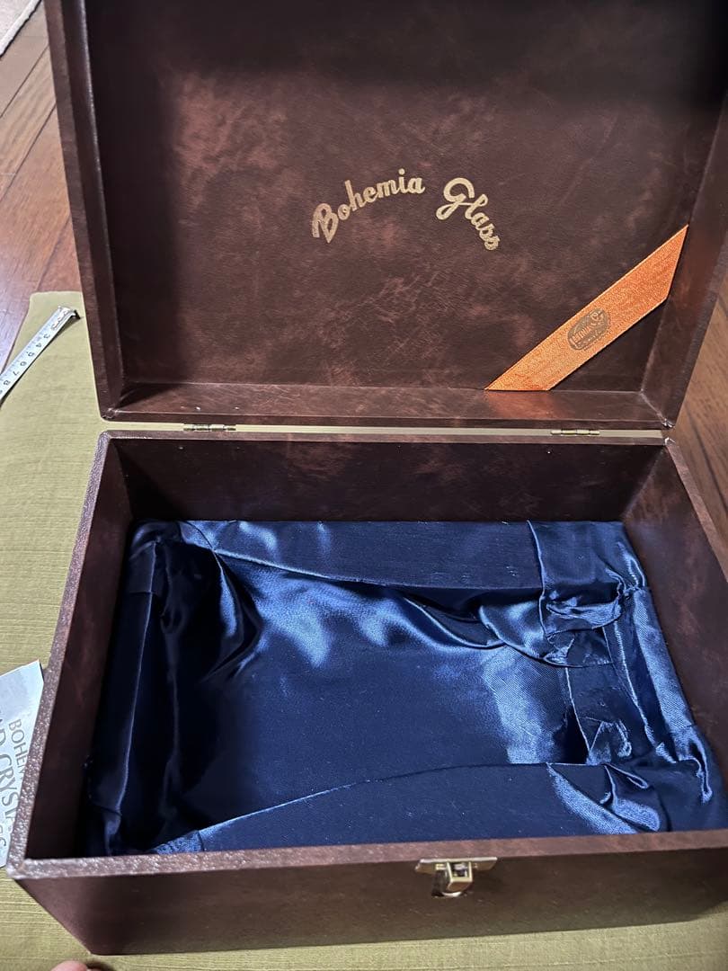 ボヘミアクリスタルガラス フラワーベース 高さ約25cm 値下げしました