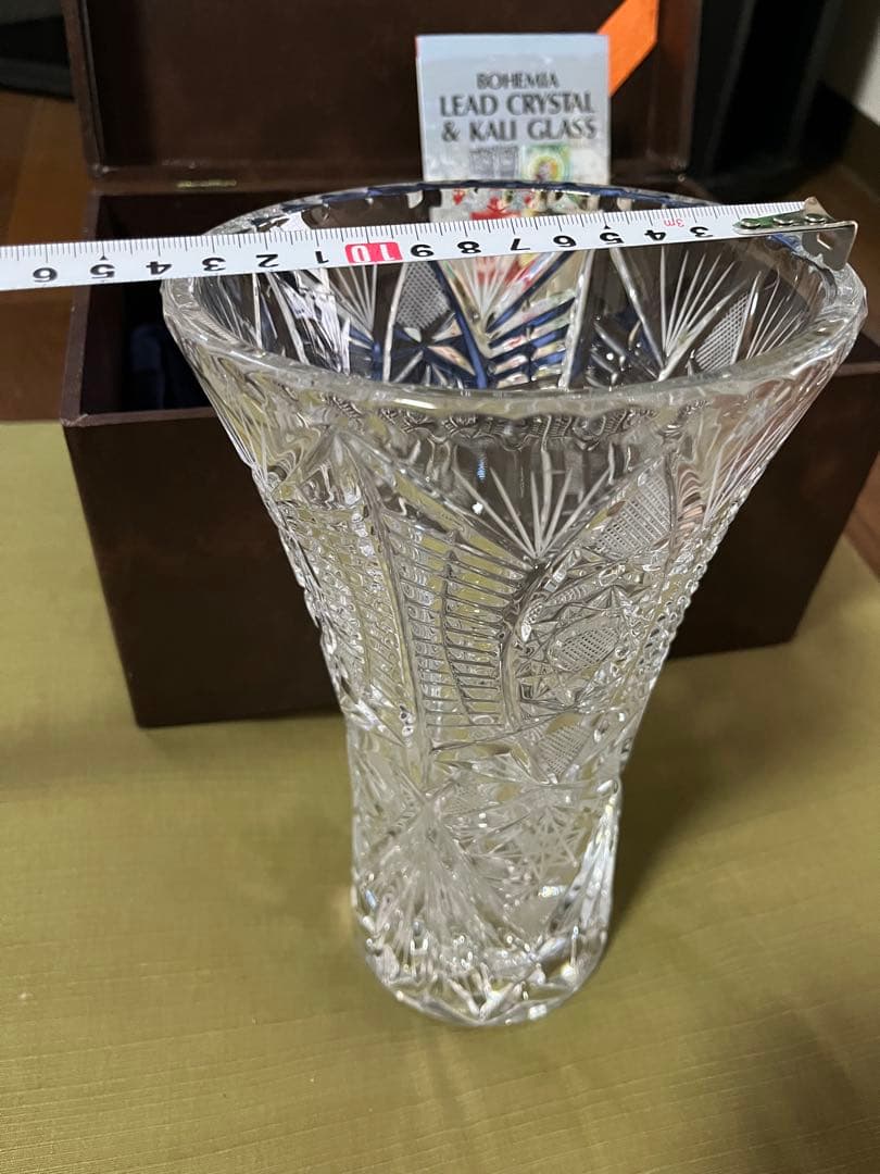 ボヘミアクリスタルガラス フラワーベース 高さ約25cm 値下げしました