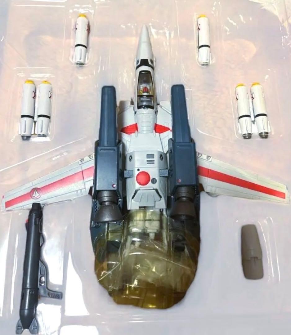 マクロス　VF1J バトロイド　スーパー バルキリー　やまと　アルカディア