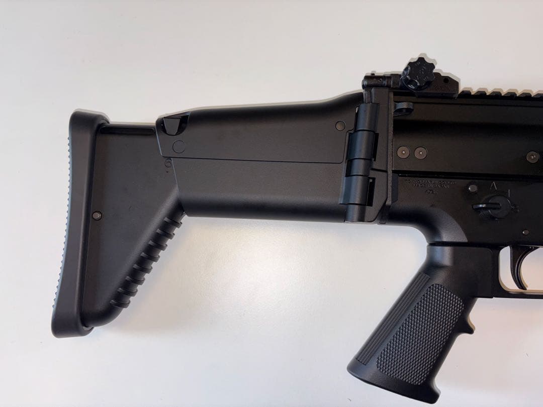 東京マルイ 次世代電動ガン SCAR-L（mrexハンドガードカスタム）