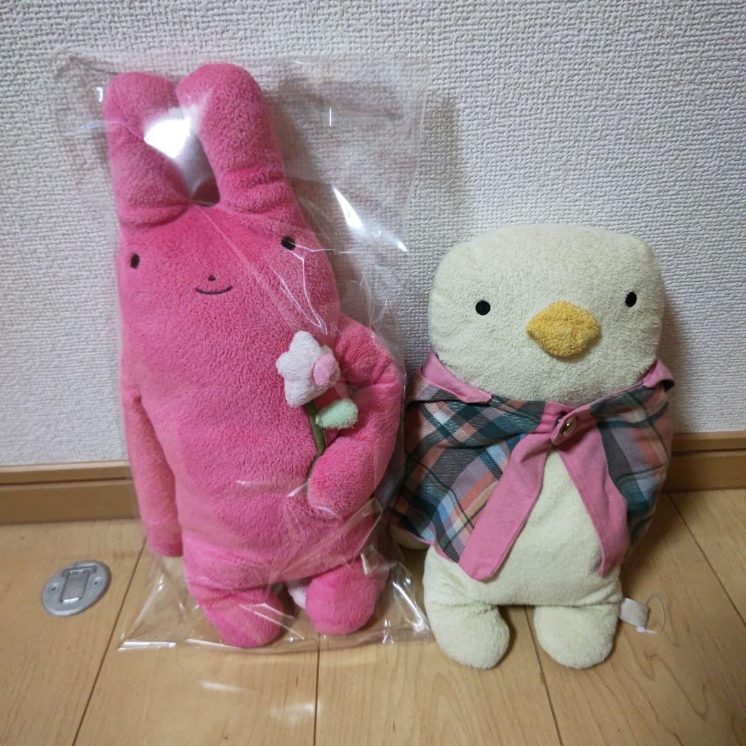 美品フモフモさん PinkＬ ３才以上タグ レア物☆ 高額となっております。