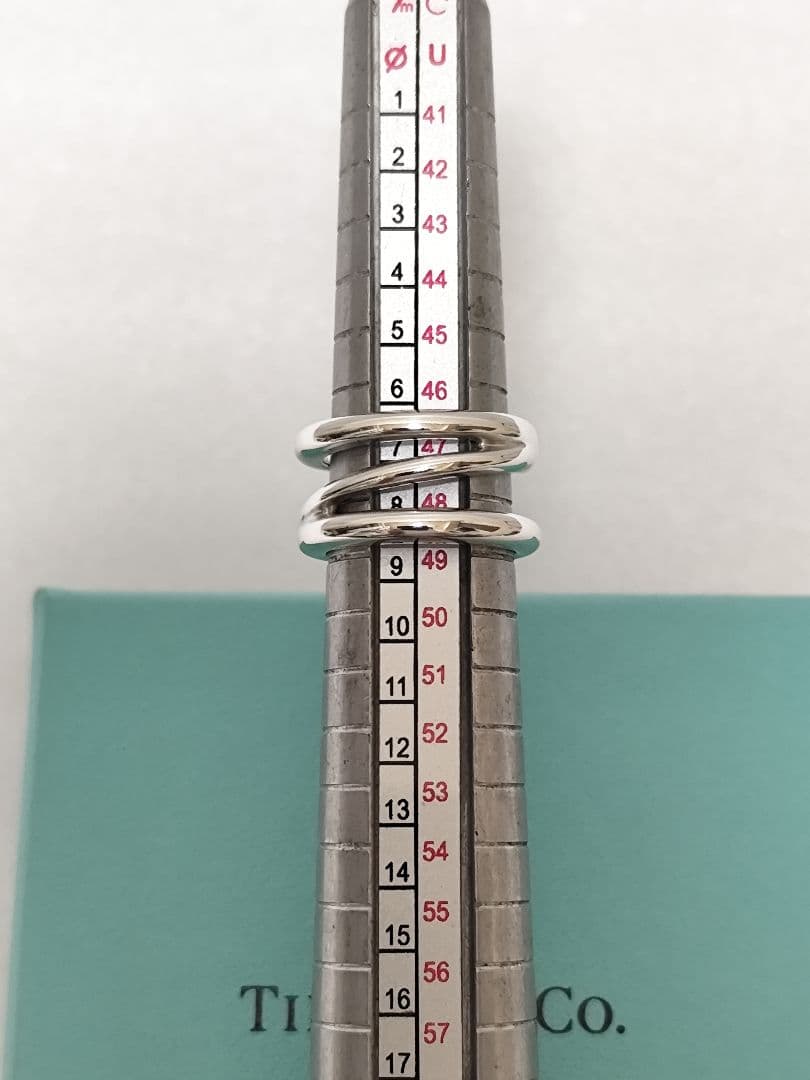 Tiffany & Co. ダイアゴナルリング