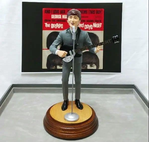 ビートルズAPPLE CORPS特注人形♣渋谷西武店舗BEATLESディスプレイ