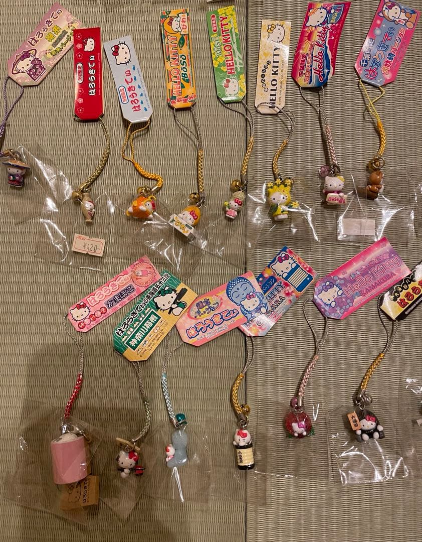 ご当地キティ 根付ストラップ等 合計87点