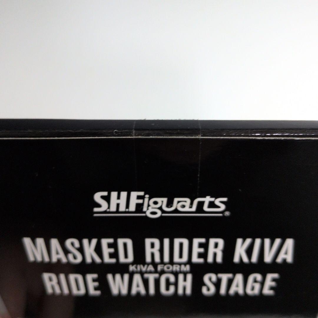 S.H.Figuarts真骨彫製法 仮面ライダーキバ & 初回購入特典台座セット