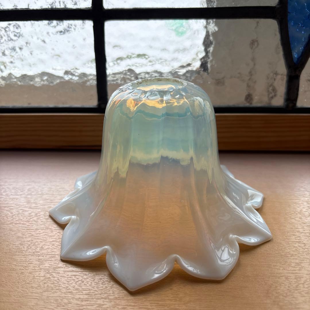 専用。フランスアンティーク　オパールセントガラスシェード　ペンダントランプ