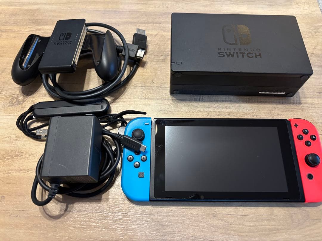Nintendo Switch 1 本体