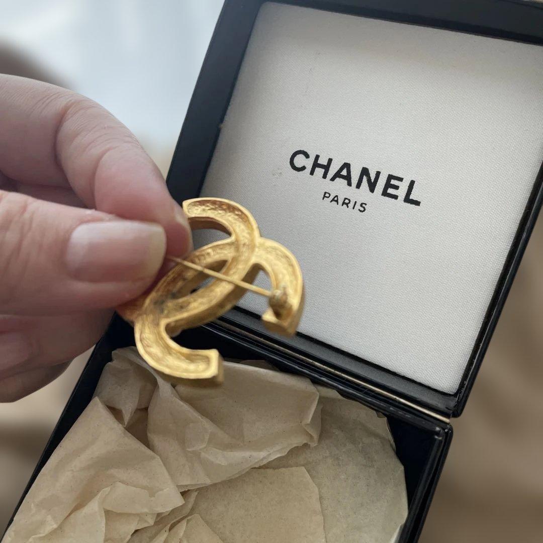 正規品　CHANEL ブローチ