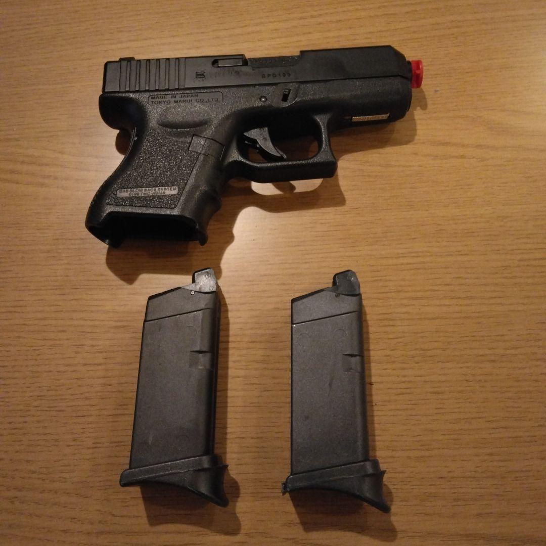 東京マルイGLOCK 26 ガスガン マガジン2個付き