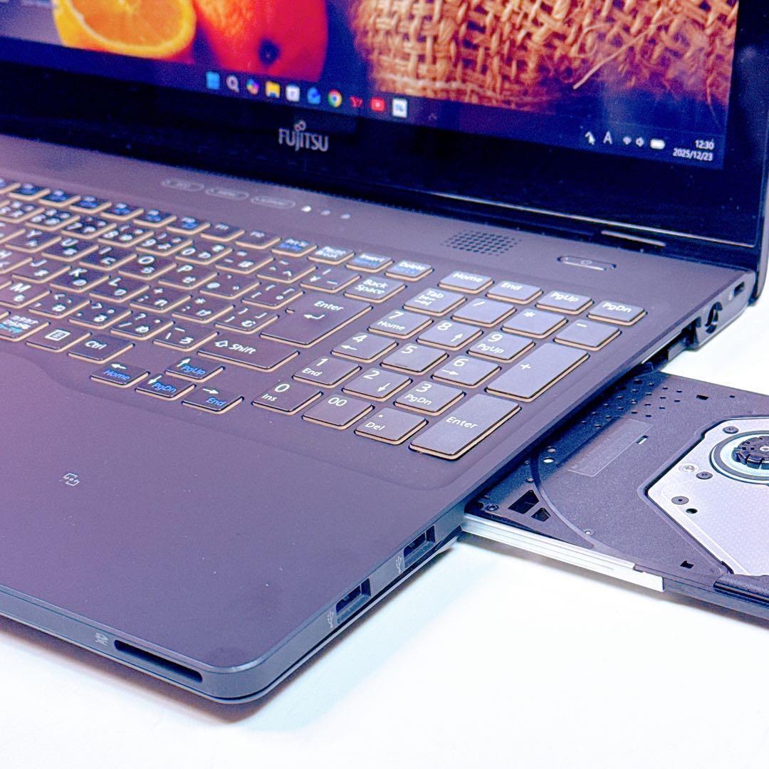 緊急入荷❤️corei7❤️16GB SSD✨windows11大容量ノートパソコン