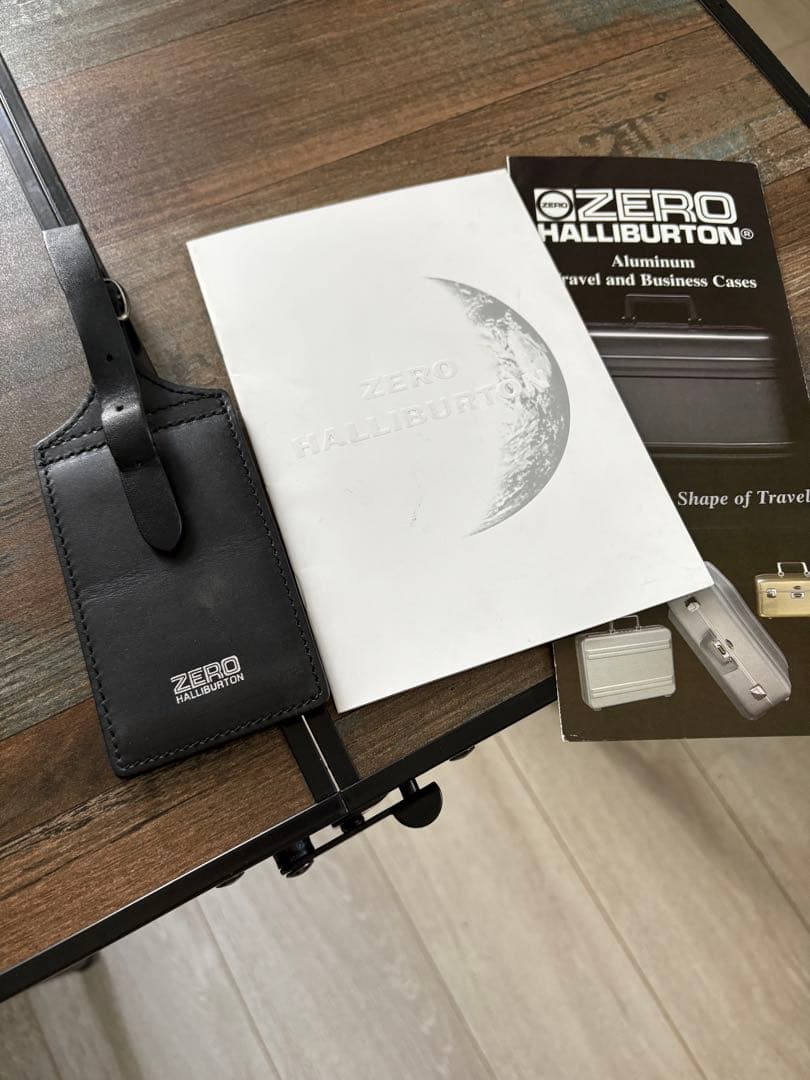 ゼロハリバートン　旧大型アルミスーツケースmodel 4SW サテンシルバー