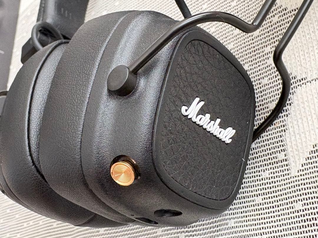 【ほぼ未使用】Marshall Major V ヘッドホン ブラック 付属品完備