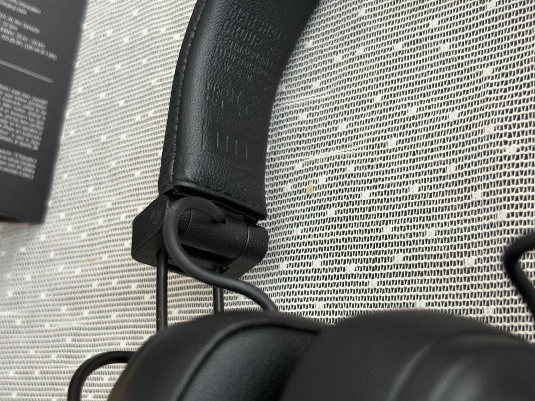 【ほぼ未使用】Marshall Major V ヘッドホン ブラック 付属品完備