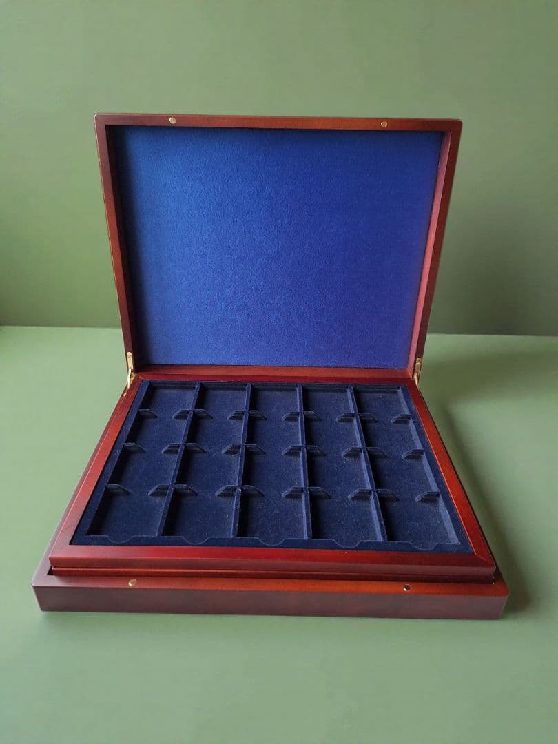 ドイツ製木製収納箱