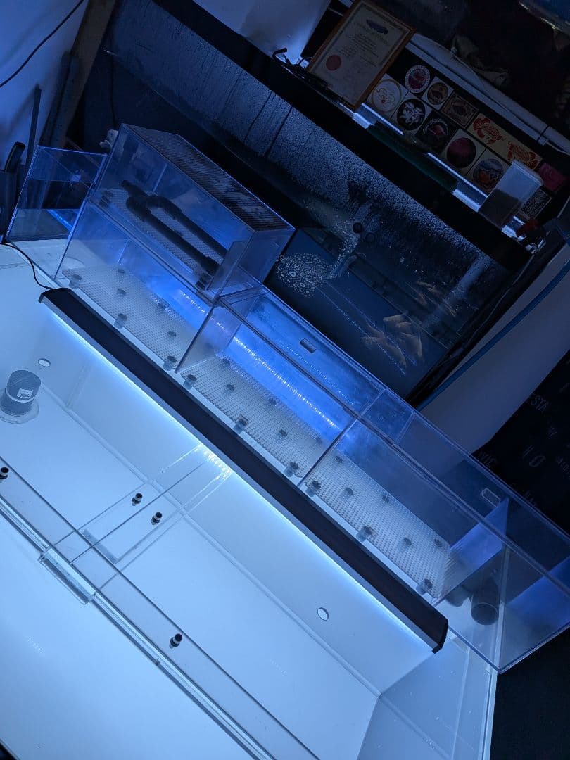 アクリル水槽 1200-600-410 ぷぅ工房 上部フィルター付き 濾過槽付き