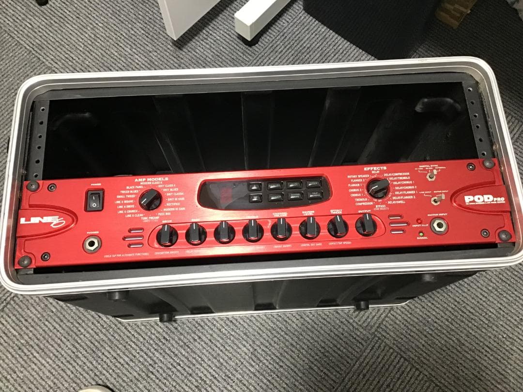 LINE6 Pod Pro(４Uラックケース付き）