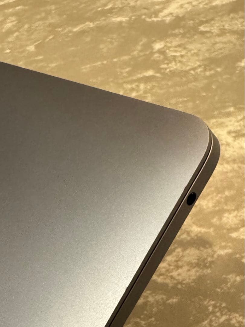 MacBookPro13インチM1 16gb 256GBスペースグレー