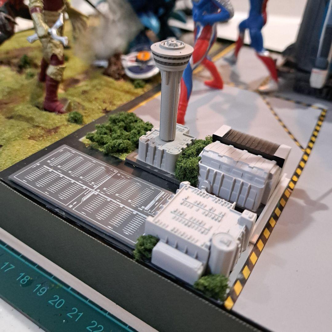 ジオラマ ウルトラマン コスモス・ゼロ・ダイナ