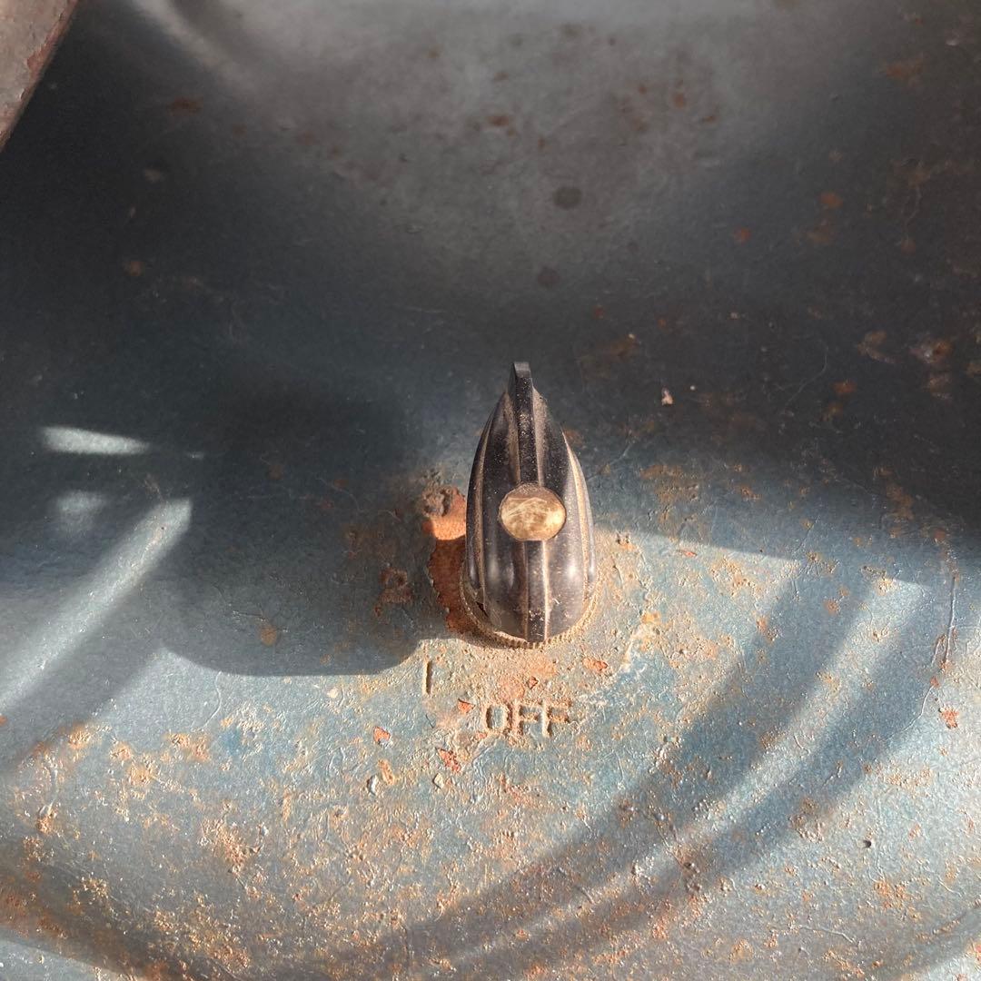 ヴィンテージ鉄製扇風機　ファン　蚤の市　アンティーク