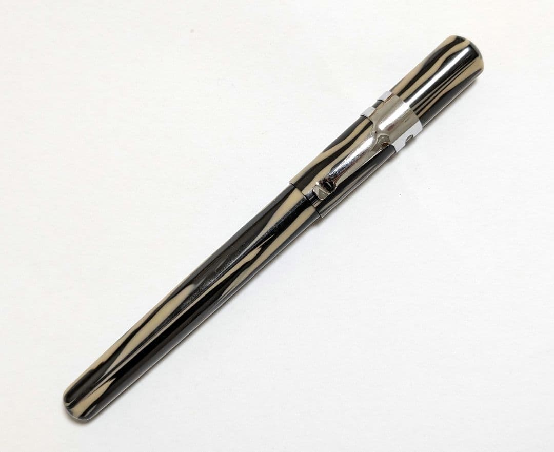 五十音　ミミック　ペンギン　鉛筆補助軸