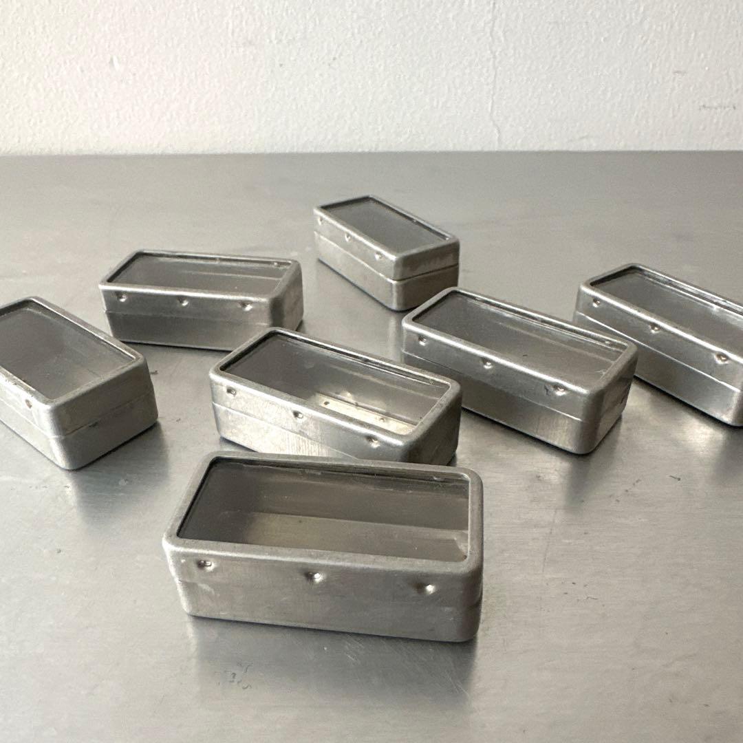 古道具/珍しい長方形のアルミパーツケース7個セット