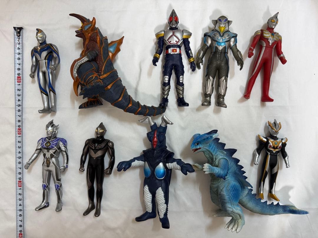 特撮ソフビまとめ売り　ウルトラマン　仮面ライダー　ウルトラ怪獣　日本製含む