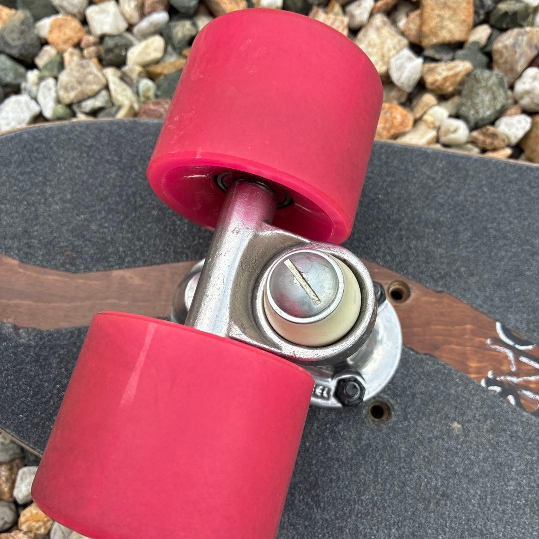 スケートボード Heated Wheel POLARIZER TRUCKS set