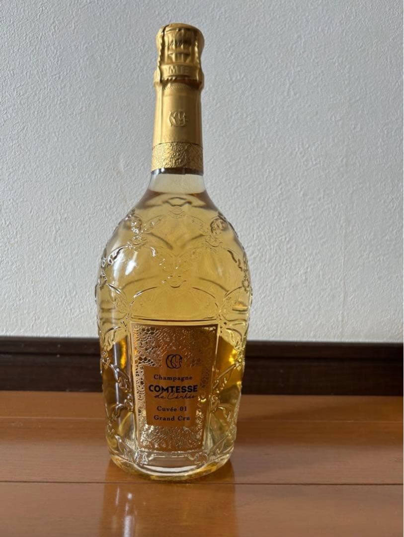 ラグジュアリーシャンパーニュ『コンテス•ドゥ•セレス キュヴェ01』 750ml