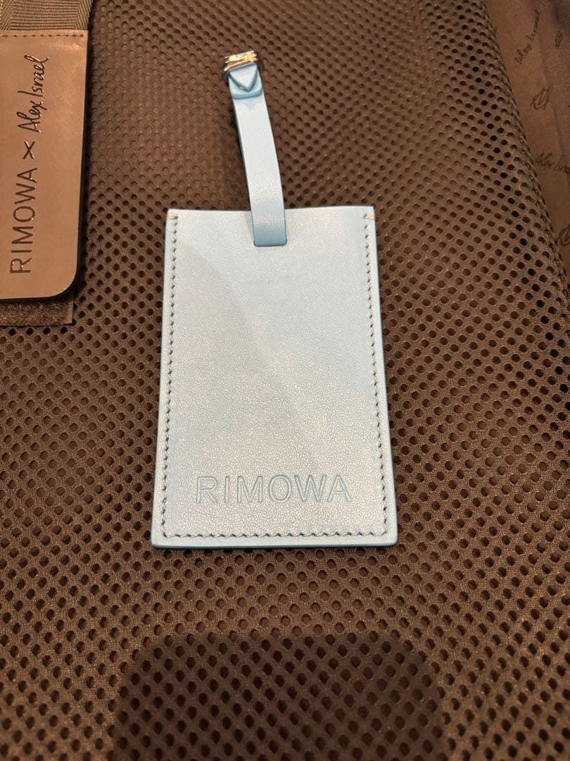 リモワ×アレックスイスラエルコラボ 2019年 キャリーケース ピンクブルー