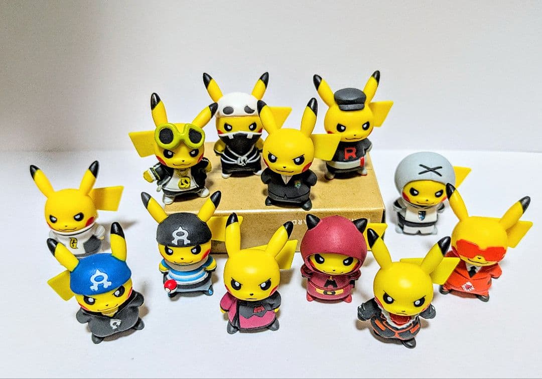 ボスごっこピカチュウ＆団員ごっこピカチュウセミコンプリート12体セット