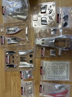 週間マクラーレンメルセデスMP4-23 1/8 デアゴスティーニ