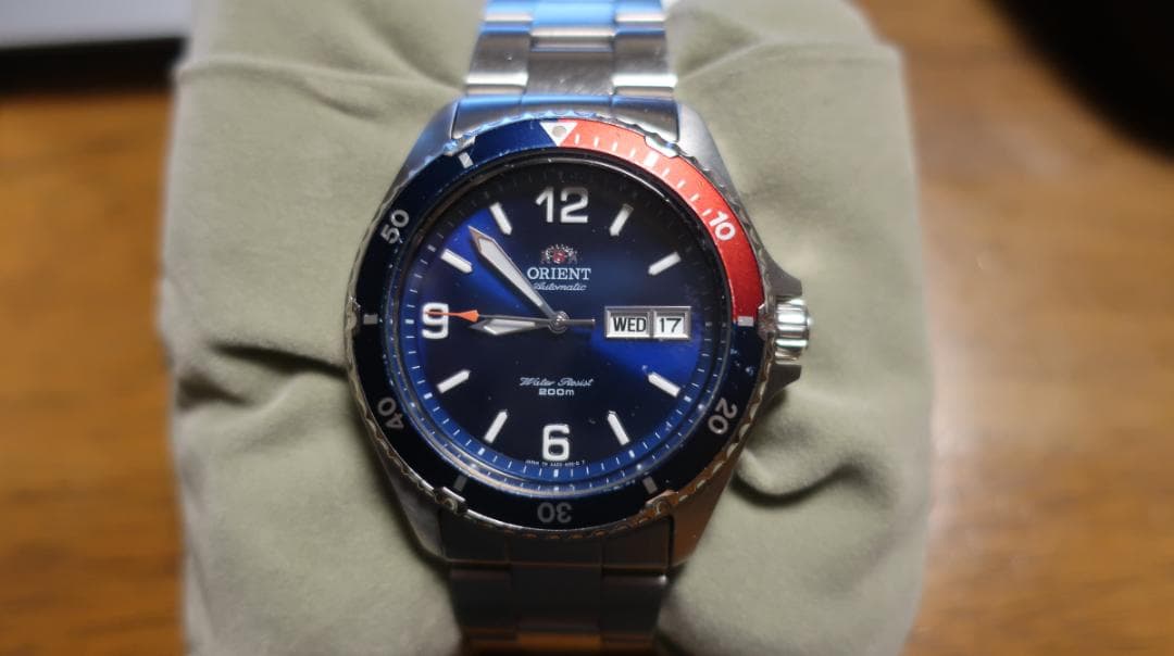 ORIENT 自動巻き腕時計 青黒赤