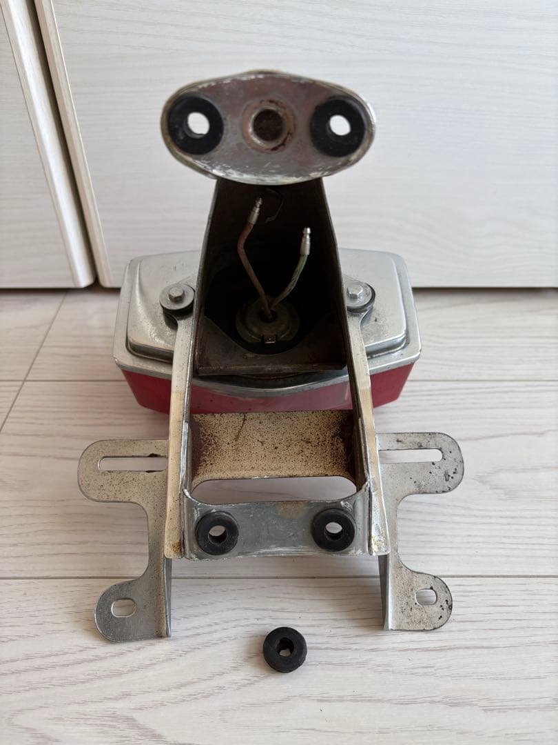 CB750FOUR テールライトASSY