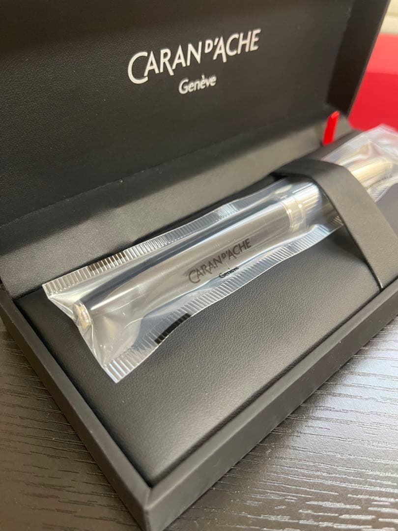 カランダッシュ 万年筆 M 中字 レマン バイカラー 4799-289 ブラック