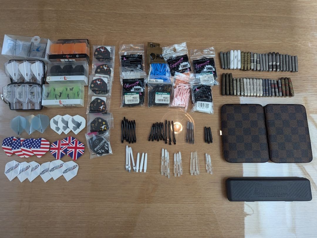 ダーツフライト・シャフト・ケース・バレルセット