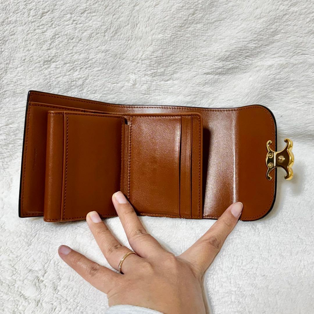 セリーヌ CELINE スモールフラップウォレット　カーフスキン　ブラック