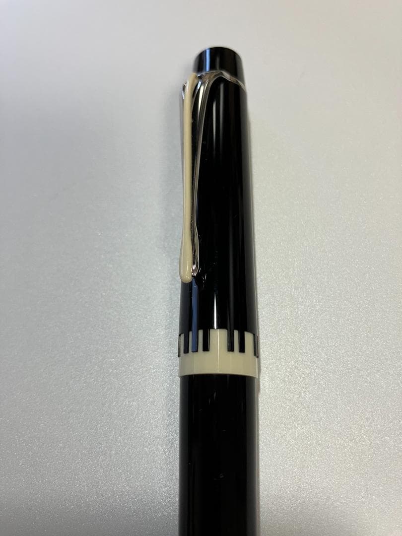 モンブランボールペン　ヘルベルト・フォン・カラヤン　2003年限定