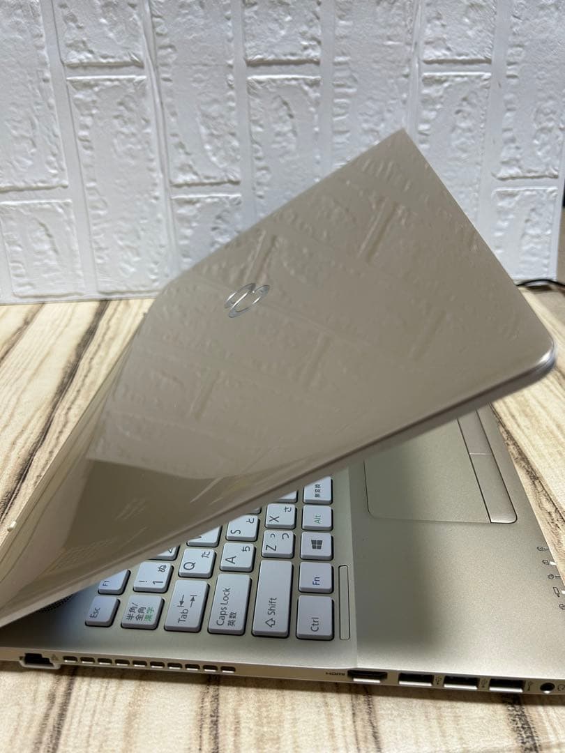 【値下げ】【美品】【高速SDD】ノートPC 富士通 FMV LIFEBOOK