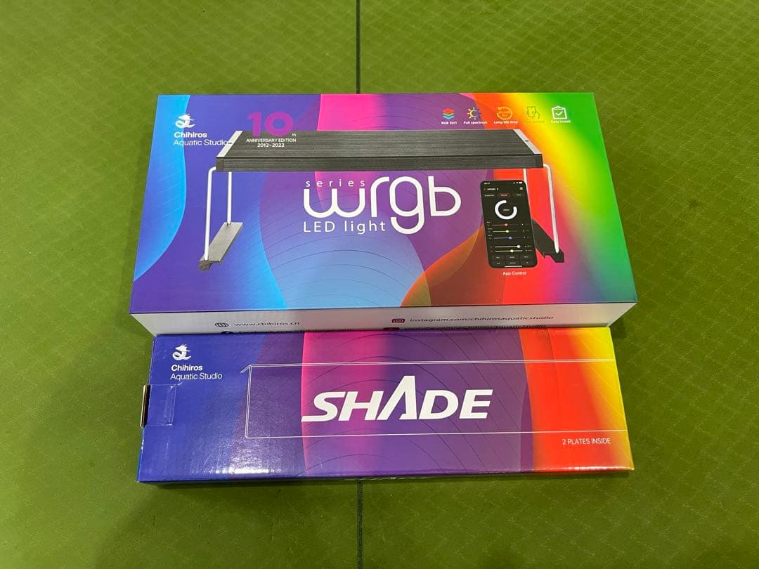 10周年モデル Chihiros WRGB2 30 シェード・アクリルスタンド付