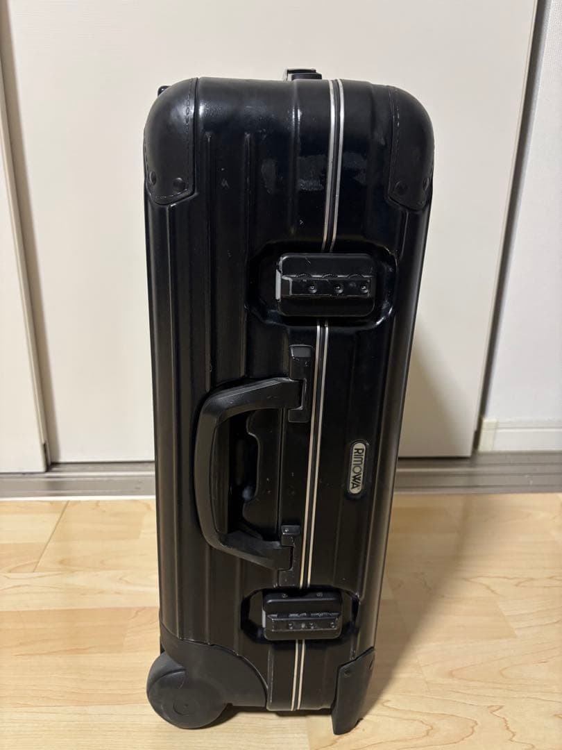 リモワキャリーケース【ブラック】