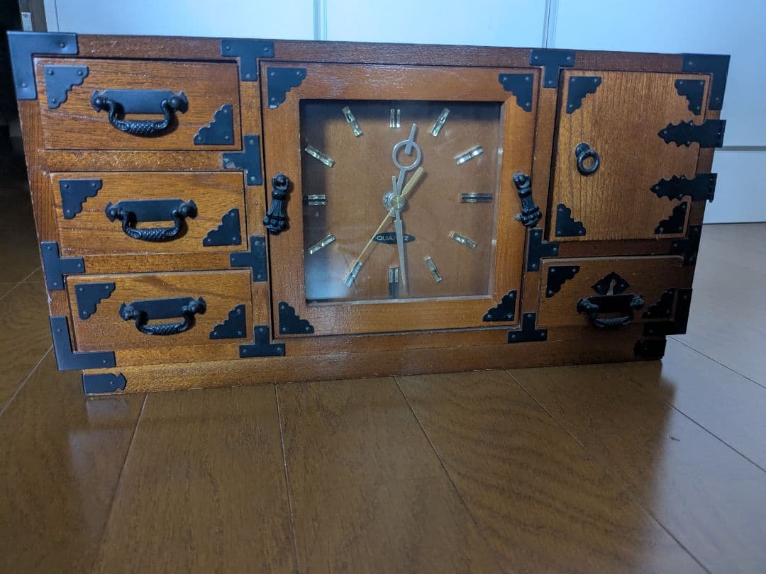 レトロ　天然木製置き物　時計.小引き出し付き