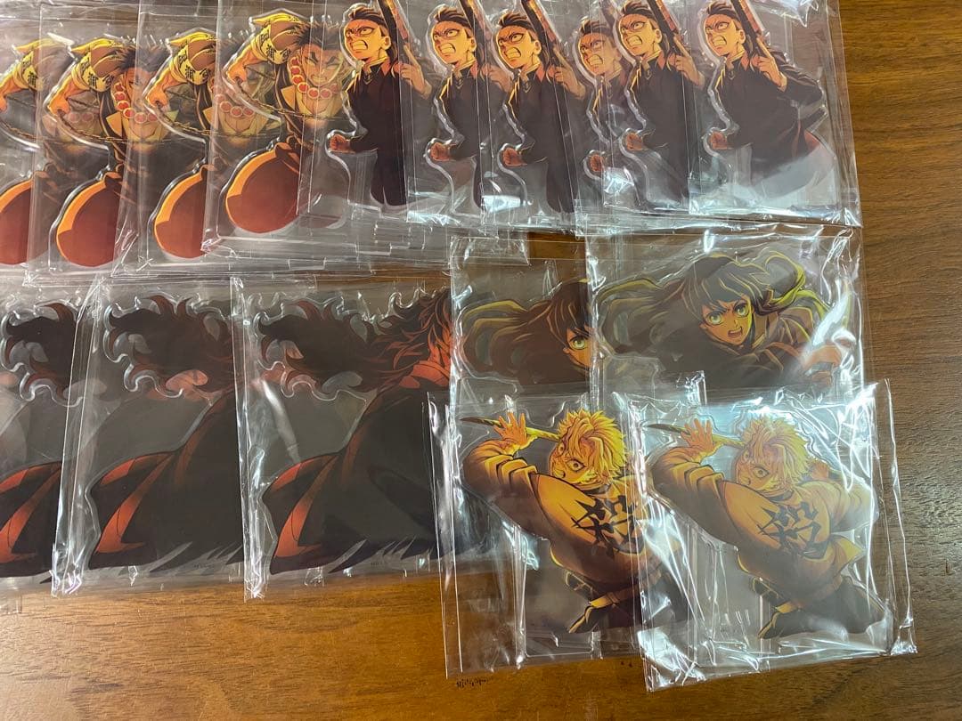 34点　黒死牟戦　アクリルスタンド　鬼滅の刃　実弥　無一郎　玄弥　悲鳴嶼　黒死牟