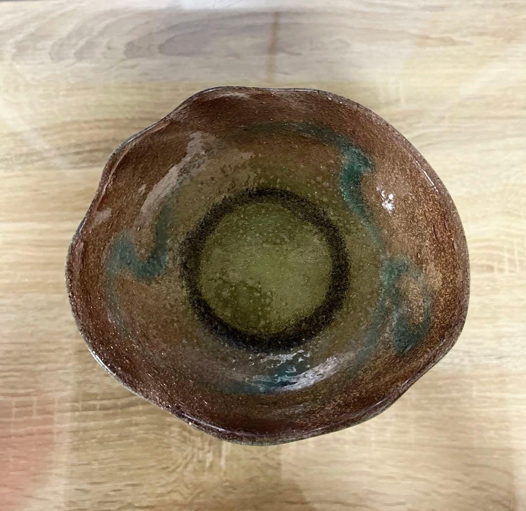 骨董　琉球ガラス　工芸ガラス　現代の名工　稲嶺盛吉　３色泡ガラス　小鉢