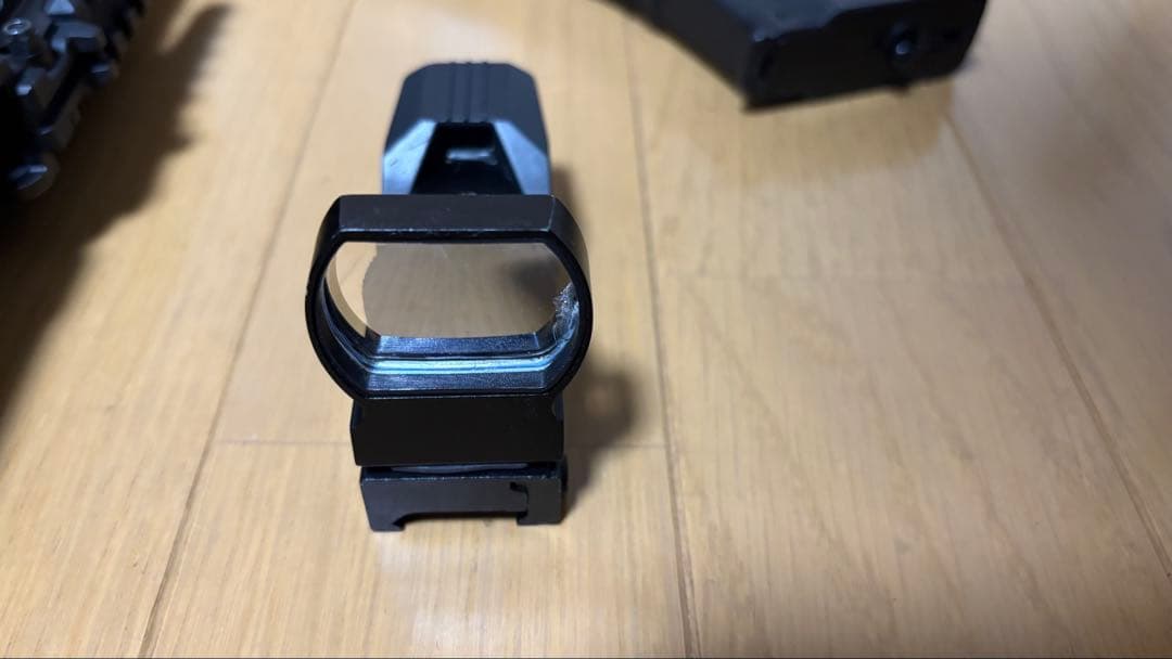 【盆休みSALE】東京マルイAKストーム　サイト　マガジン　バッテリー付き