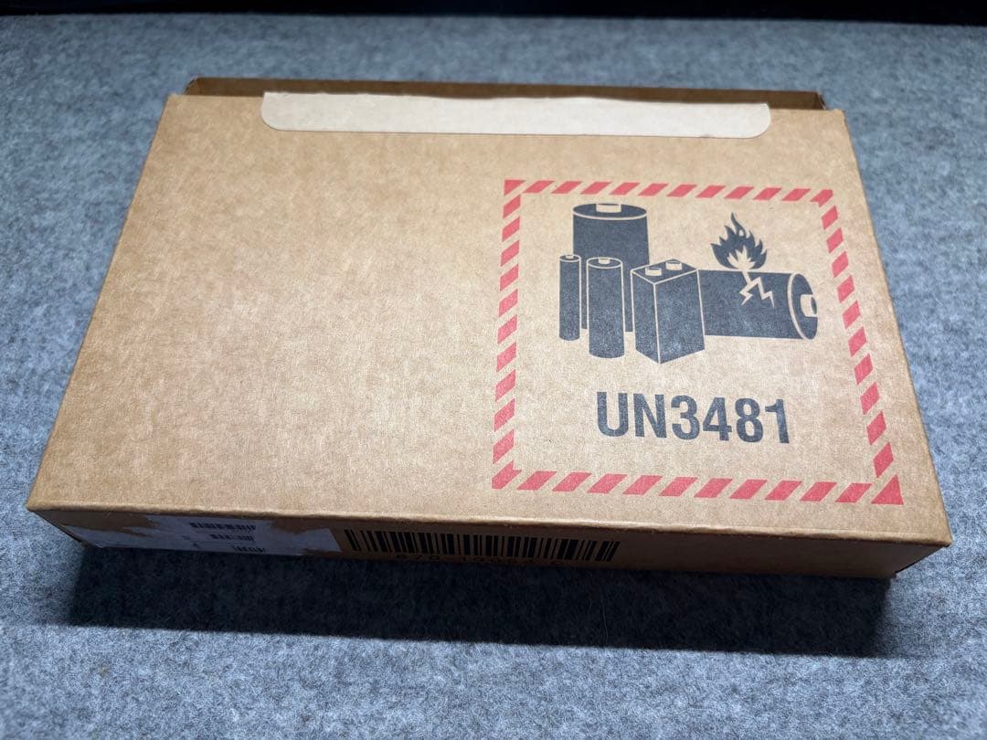 iPhone 13 128GB ミッドナイト 美品 バッテリー89% 初期化済