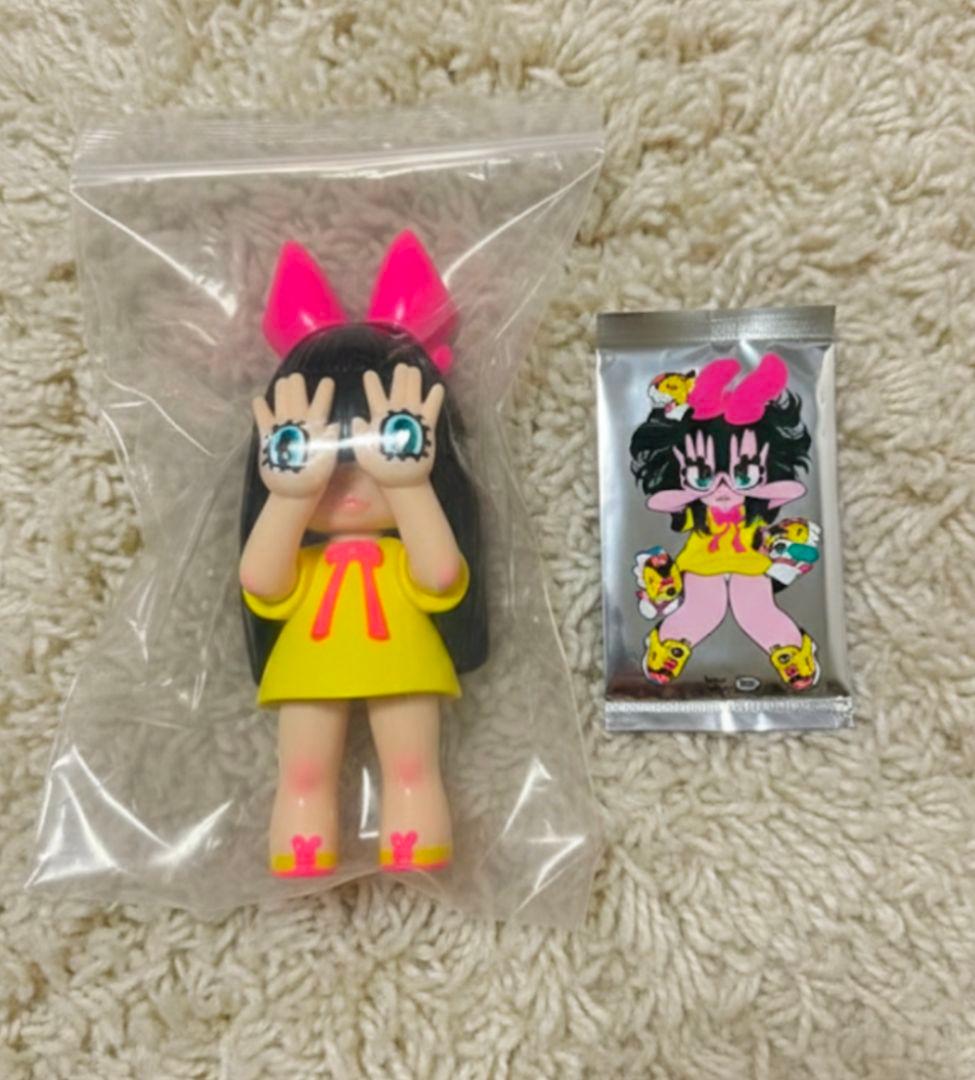 新品未使用　にぎるちゃんソフビ　Reebokコラボ