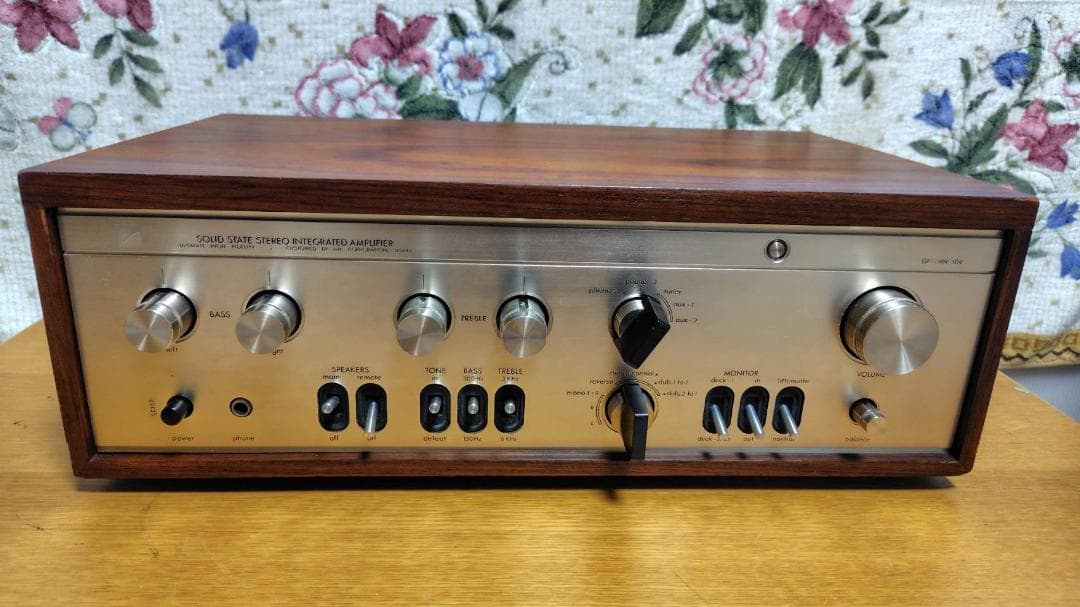 LUXMAN L-504 ステレオ プリメインアンプ インテグレーテッド