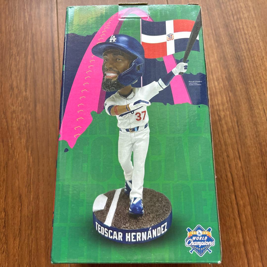 未開封　ドジャース　テオスカーヘルナンデス　最新ボブルヘッド