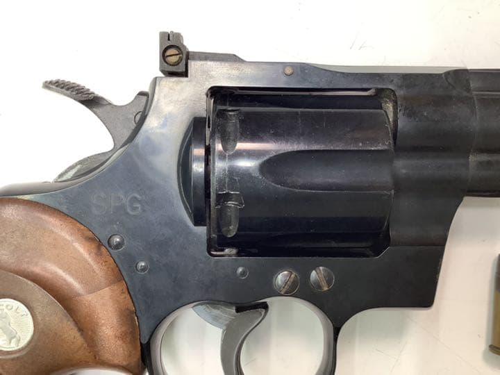 モデルガン コルト パイソン  MGC